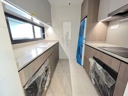 Avenue South Residence (D3), Apartment #566121121